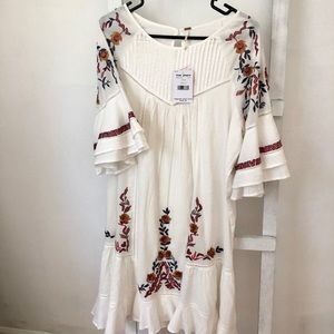 *ON HOLD* NWT Free people Pavlo Dress